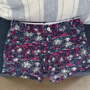 Lilly Pulitzer Fireworks Shorts size 10